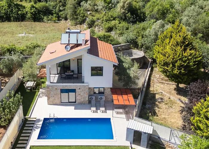 Kızılbella 1, Lüks Havuzlu Korunaklı Taş * Fethiye